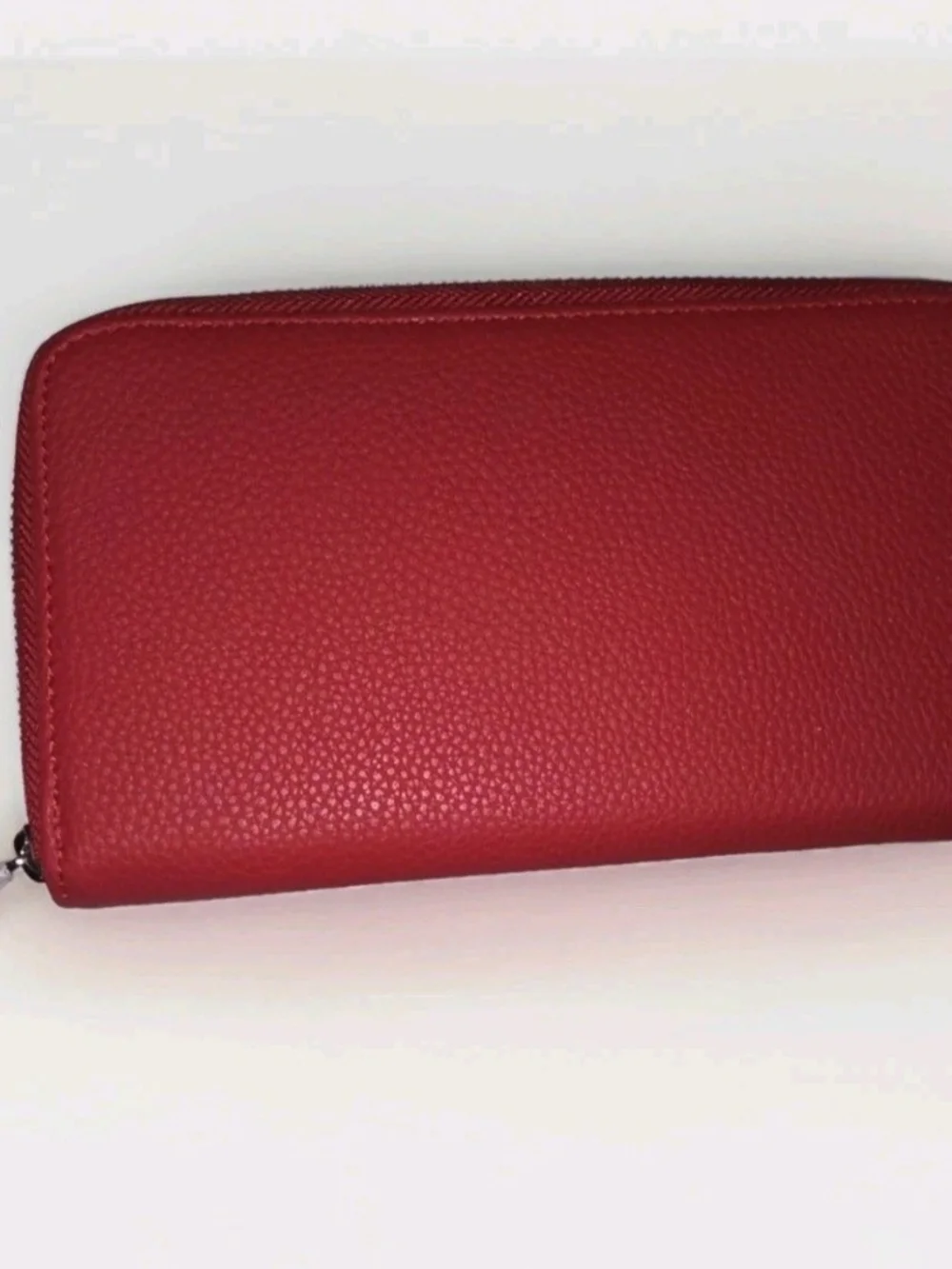 Thirty One Very Cherry Red Pebble New